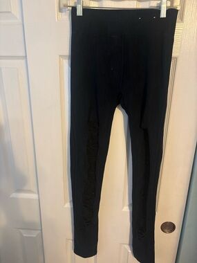 Boom Boom Leggings with Ripped